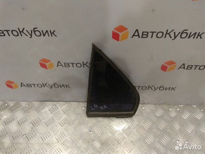 Стекло глухое двери (форточка) заднее левое