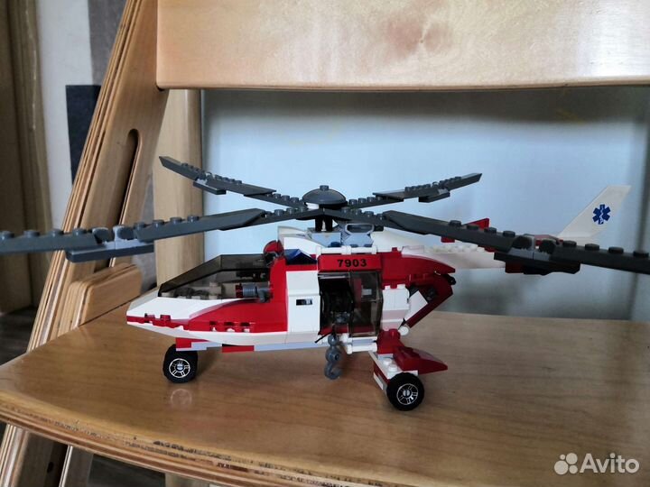 Lego City вертолет