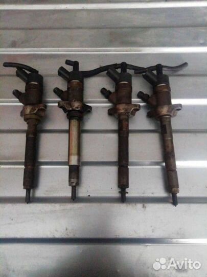 Форсунка Peugeot 206 1 1.6 2008