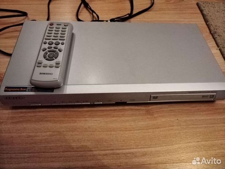 DVD плеер Samsung