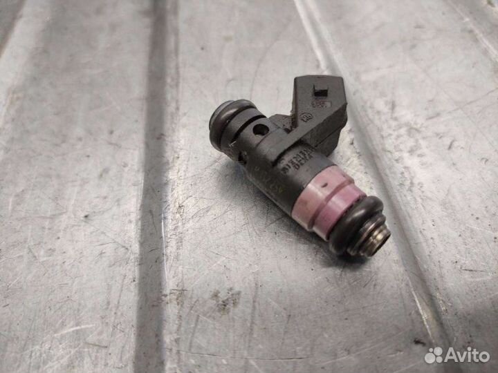 Форсунка Renault Megane 2 1.6 2004