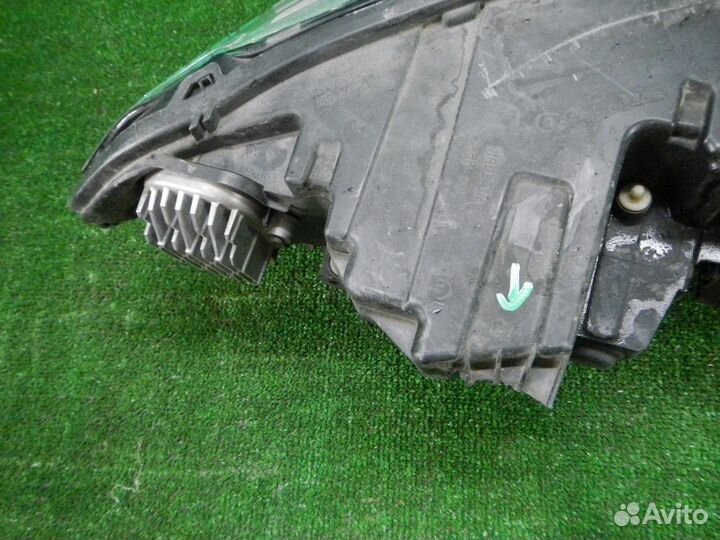 Фара левая Volvo XC90