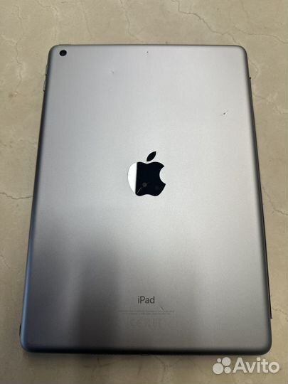 Планшет Apple iPad 5 (6-го поколения)