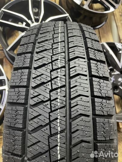 Bridgestone Blizzak Ice 195/55 R16 91T