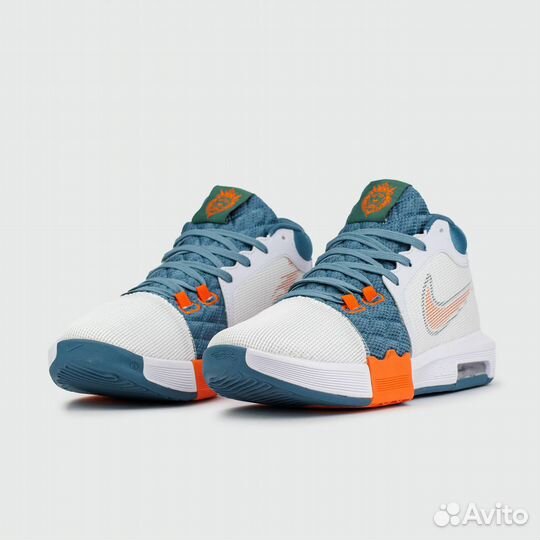 Кроссовки Nike LeBron Witness 8 White Blue