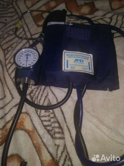Тонометр механический AND UA-200