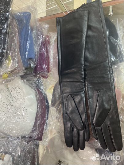 Перчатки женские кожаные новые