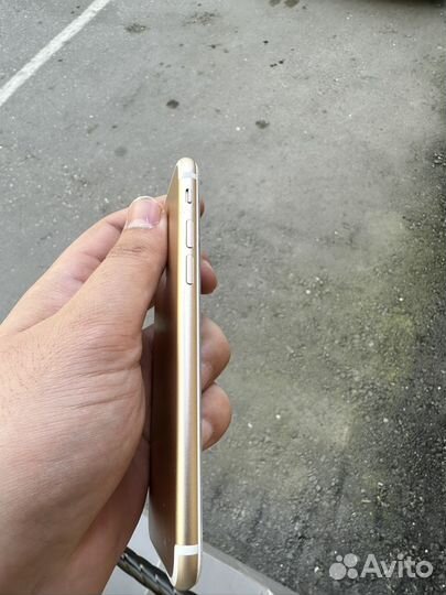 iPhone 7, 32 ГБ