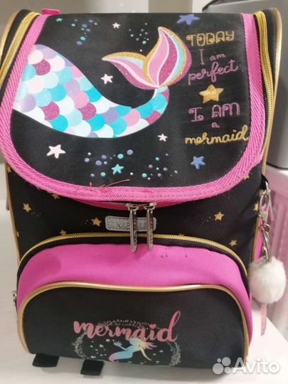 Портфель школьный для девочки