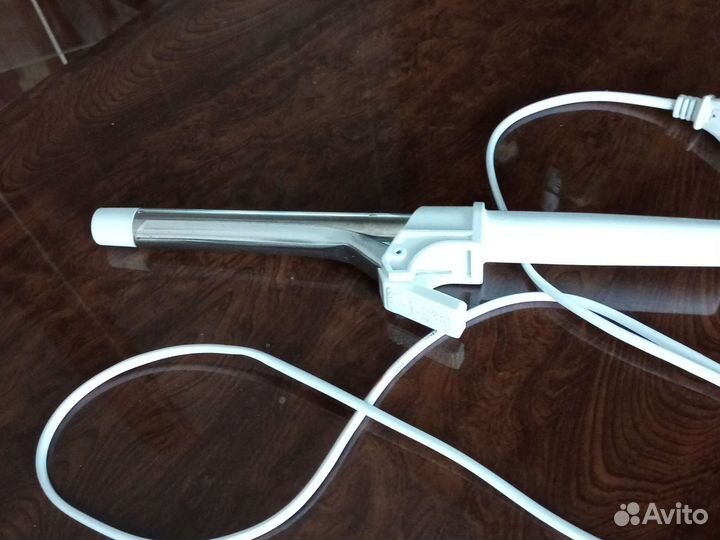 Плойка для завивки волос