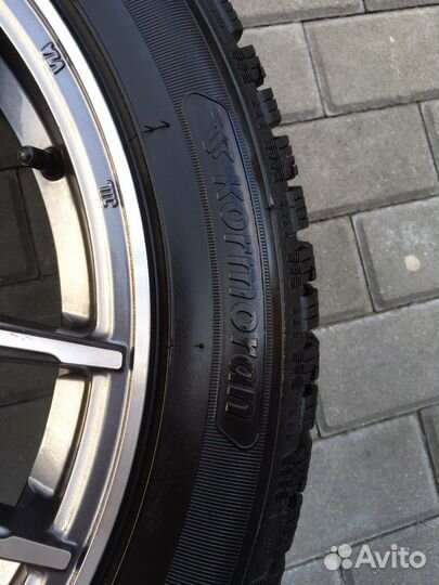 Kormoran Snow 245/45 R18 V