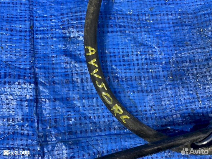 Тросик ручника на toyota camry AVV50 2arfxe