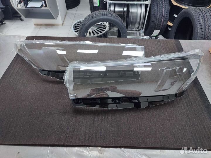 Стекла фар Toyota / замена ремонт