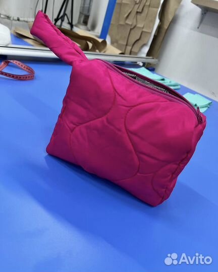 Швейный цех. Пошив косметичек, резинок для волос