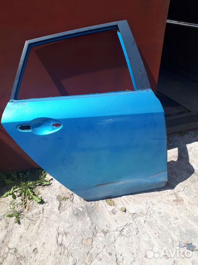 Двери на Мазда 3 хэтчбек 2 (BL)