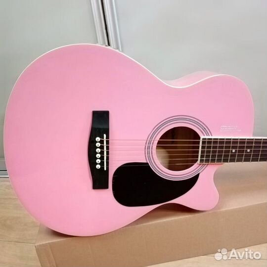 Гитара новая