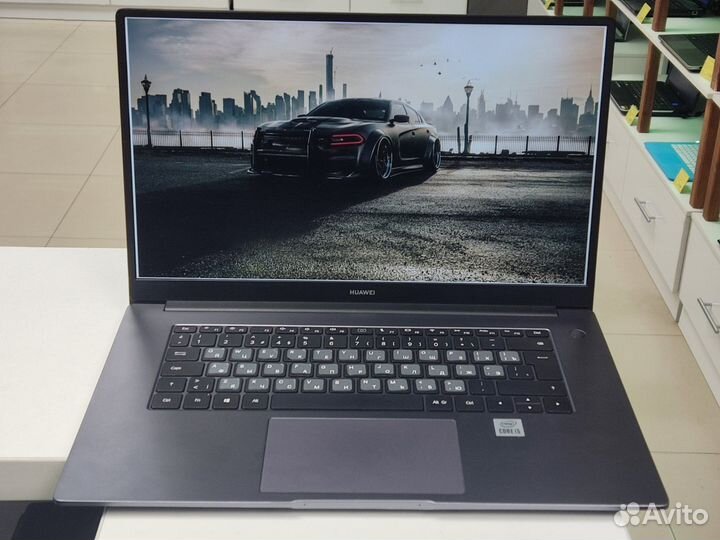 Ультрабук Huawei для отпуска