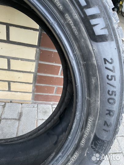 Michelin X-Ice North 4 275/50 R21