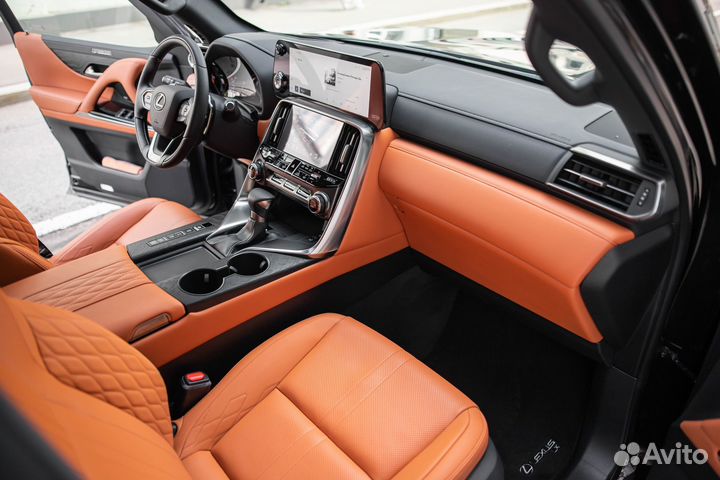 Lexus LX 3.5 AT, 2022, 70 км