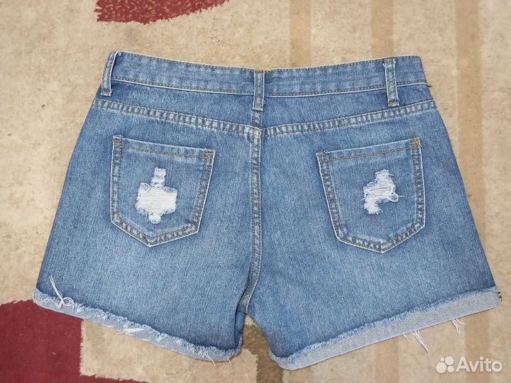 Шорты женские