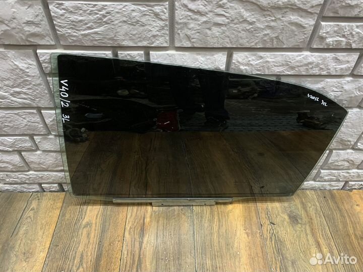 Toyota Camry V40 Стекло двери задней LH RH