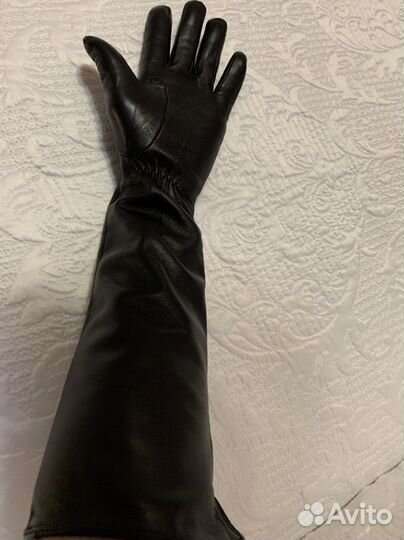 Перчатки женские кожаные новые