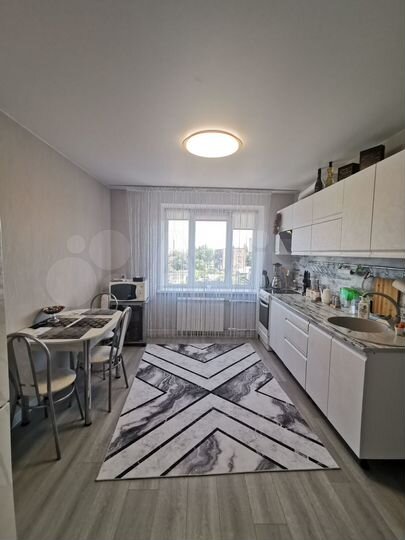 2-к. квартира, 51 м², 5/5 эт.