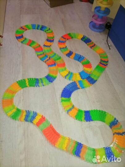 Трек с машинкой