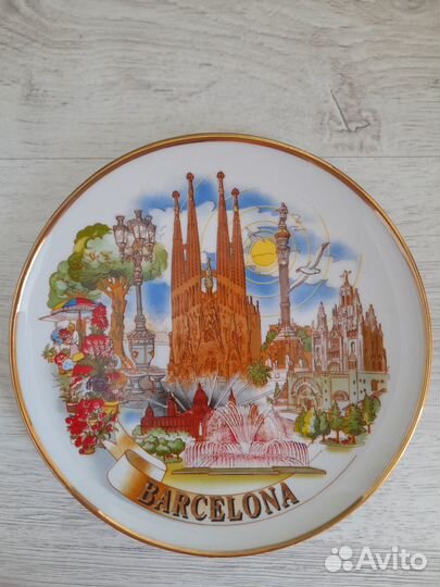 Сувенирная декоративная тарелка страны мира