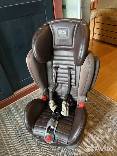 Детское автокресло