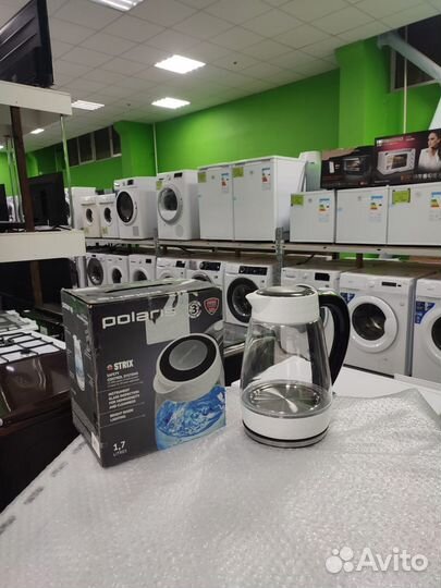 Новый Чайник Polaris PWK 1704CGL