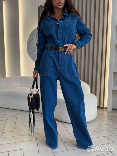 Джинсовый комбинезон