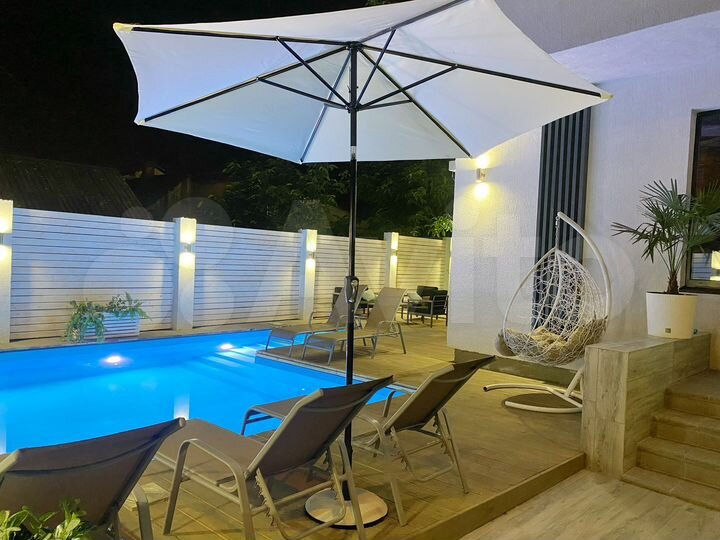 Комната 26 м² в > 9-к., 1/2 эт.