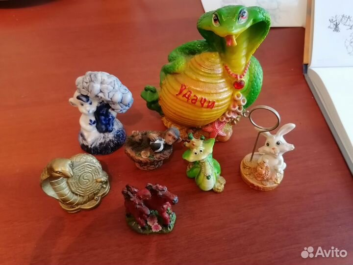 Статуэтки фигурки копилка