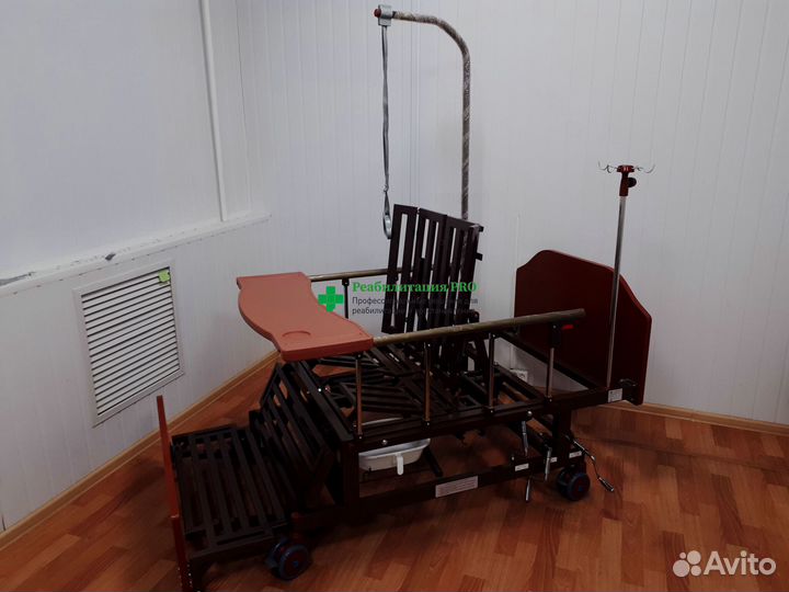 Кровать медицинская