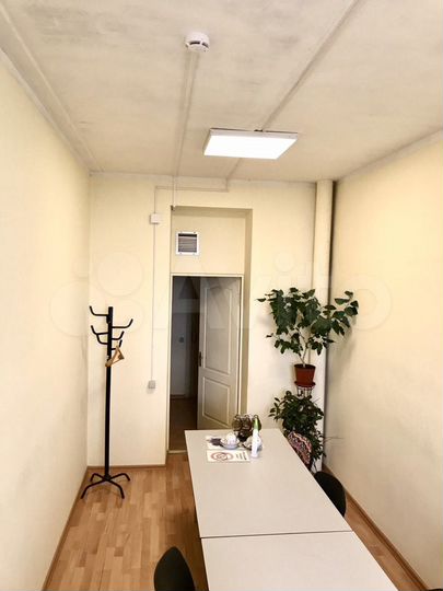 Офис, 24 м² до 50 м²