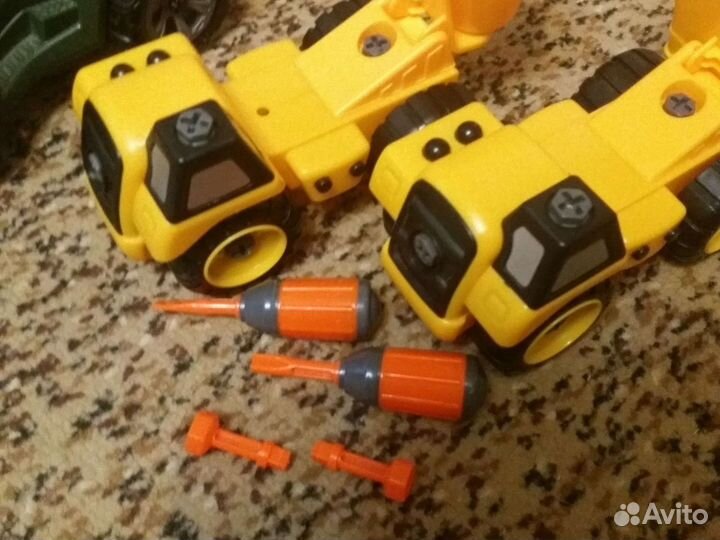 Машинки разбирающиеся