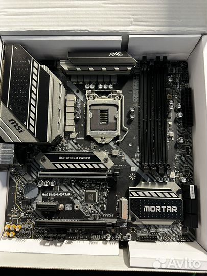 Продам материнскую плату msi b460m mortar