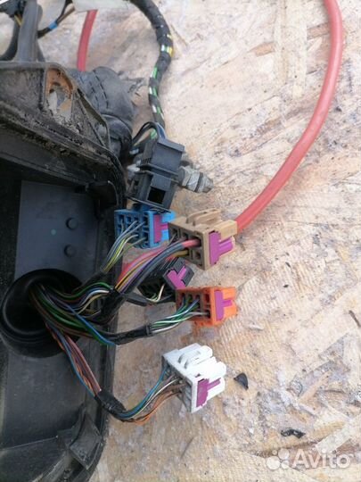 Проводка подкапотная Volkswagen Golf 4