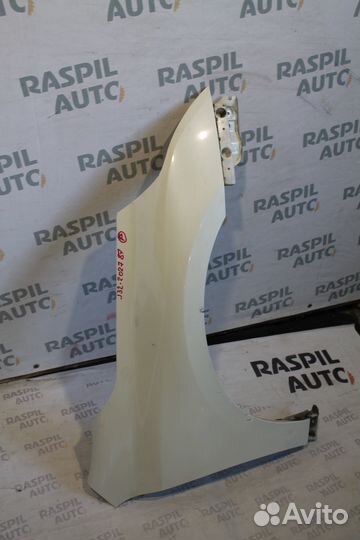 Крыло переднее правое Nissan Teana J32