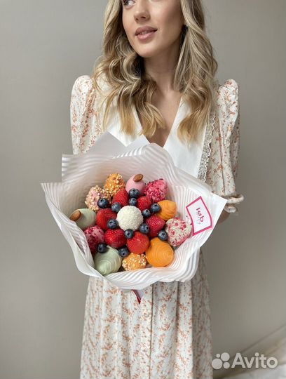 Букеты из клубники в шоколаде