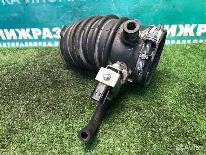 Патрубок воздушного фильтра Mazda 6 GH 2.5 L5