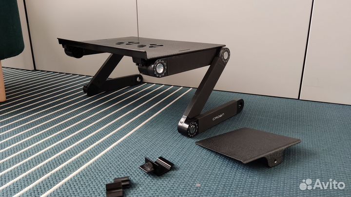 Подставка под ноутбук с охлаждением Crown