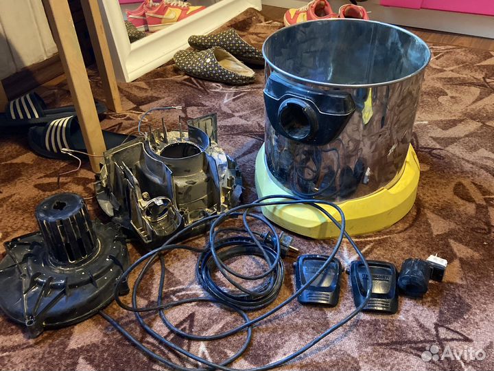 Ручка защелка замок пылесоса Karcher