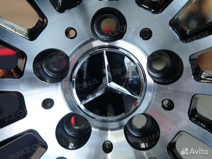 Литые диски R18 на Mercedes. Арт1408