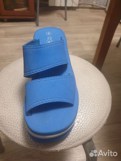 Шлепанцы