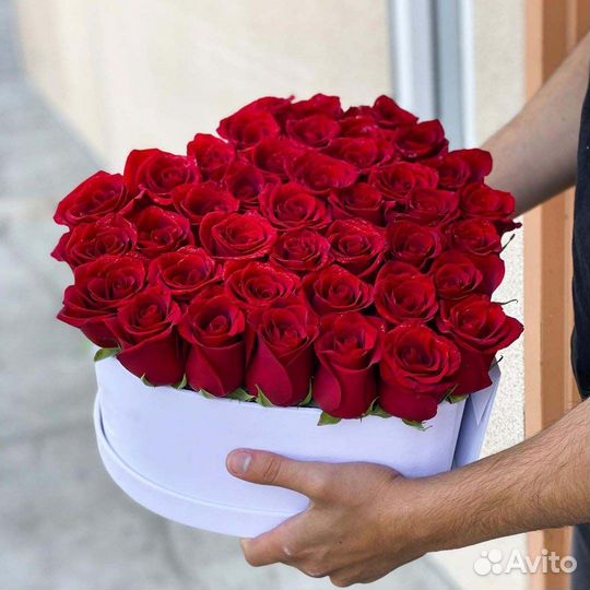 Композиции из Роз в Коробках. Цветы без Повода