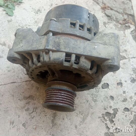 Продаю генератор