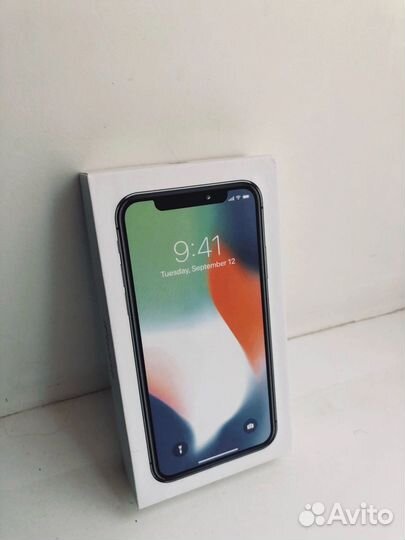 iPhone X, 64 ГБ