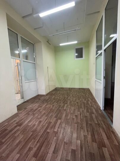 Свободного назначения, 140 м²